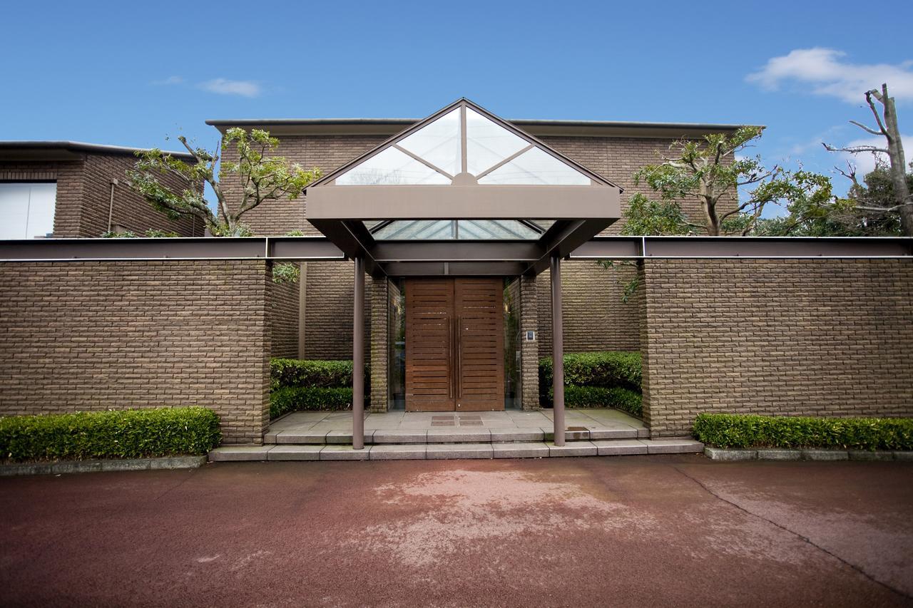 Hôtel Shilki Rosort Izu Hermitage à Atami  Extérieur photo