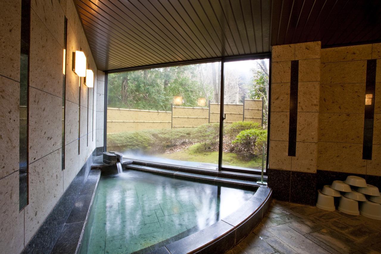 Hôtel Shilki Rosort Izu Hermitage à Atami  Extérieur photo